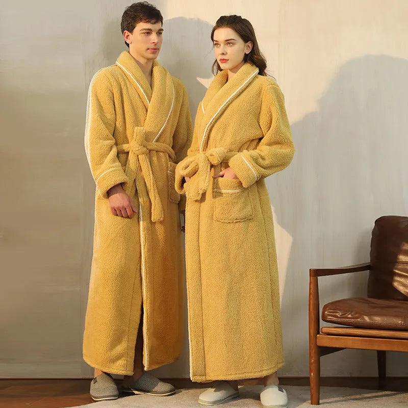 Plus size thickened flannel bathrobe for couples in winter with super thick 301-350 gsm fabric