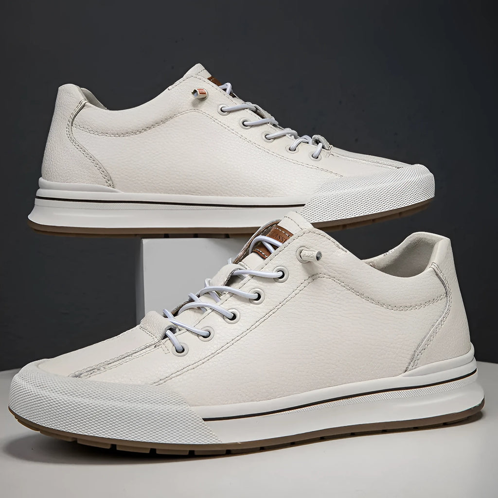 Men's round-toe matte leather casual shoes with a flat 6CM heel, shown in black and white colour options.