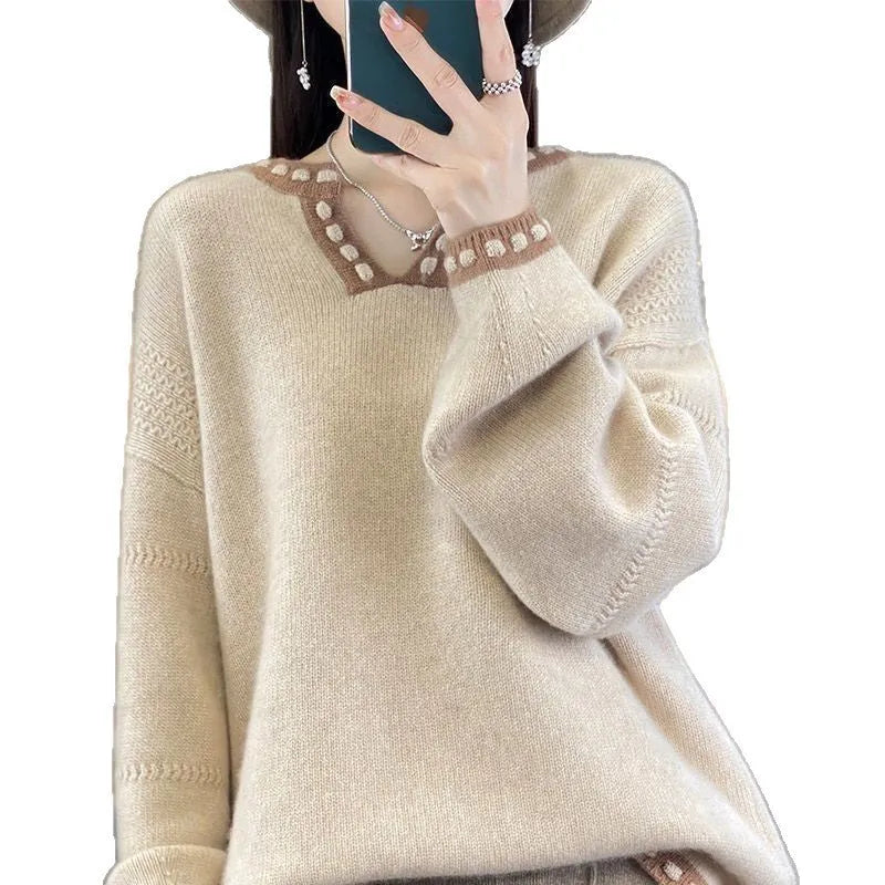 Women's V-neck pullover sweater in viscose fibre available in white or camel colours