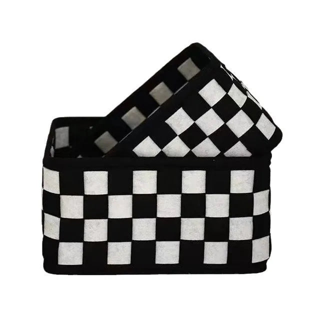 Checkerboard pattern woven felt folding storage basket showing dimensions 37x29x19.5cm