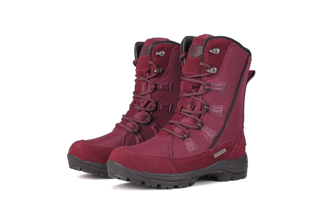 Women's mid-calf thermal snow boots in black with genuine leather upper and rubber sole