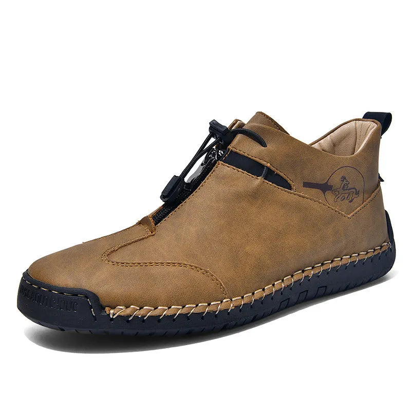 Men's black casual leather derby shoes with rubber sole and rounded toe.