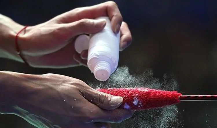 White magnesium carbonate sports anti-slip powder for badminton tennis weightlifting grip