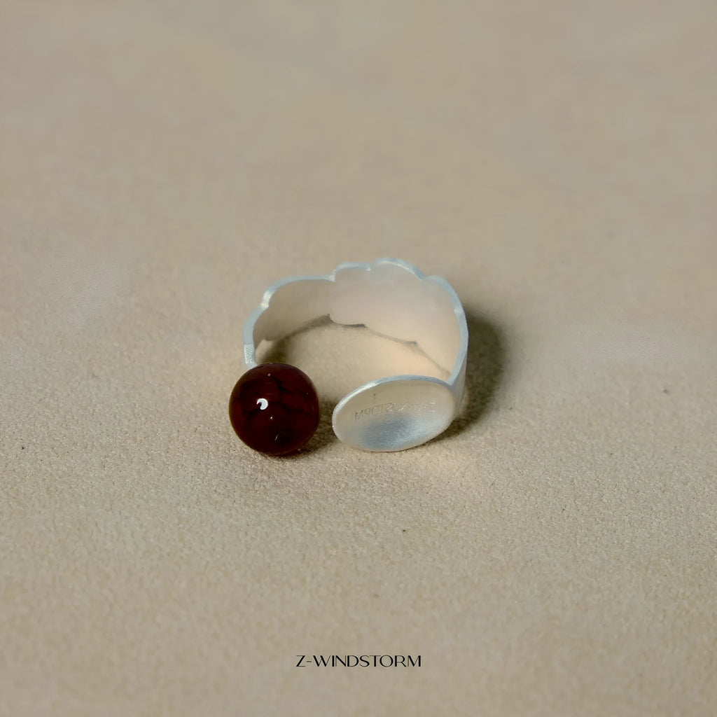 Alloy ring and bracelet set with diamond shape elements and electroplating finish