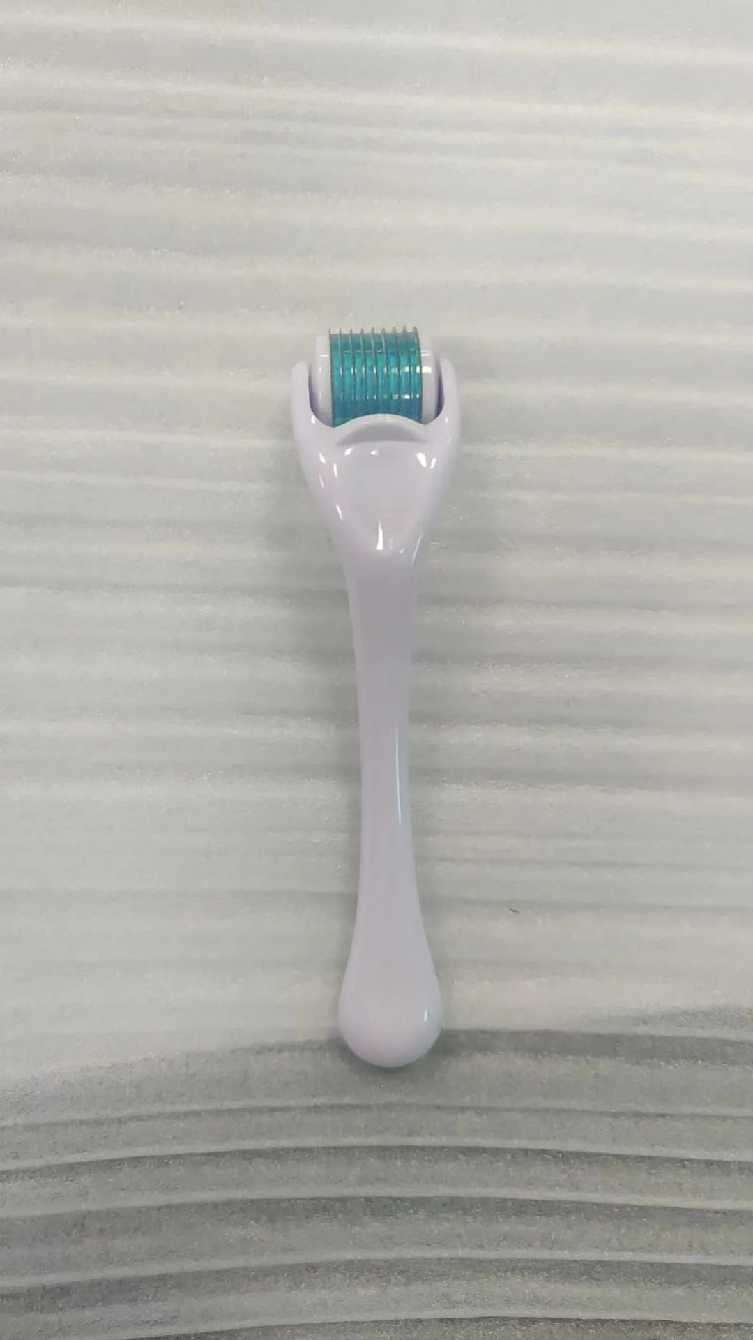 540 micro needle roller device showing multiple colour options and needle specifications for skincare treatments