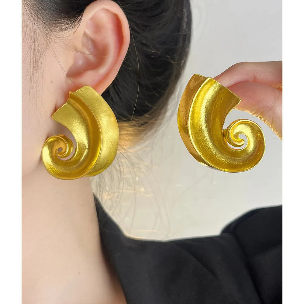 Gold and silver retro geometric alloy ear studs with 5cm geometric shape design
