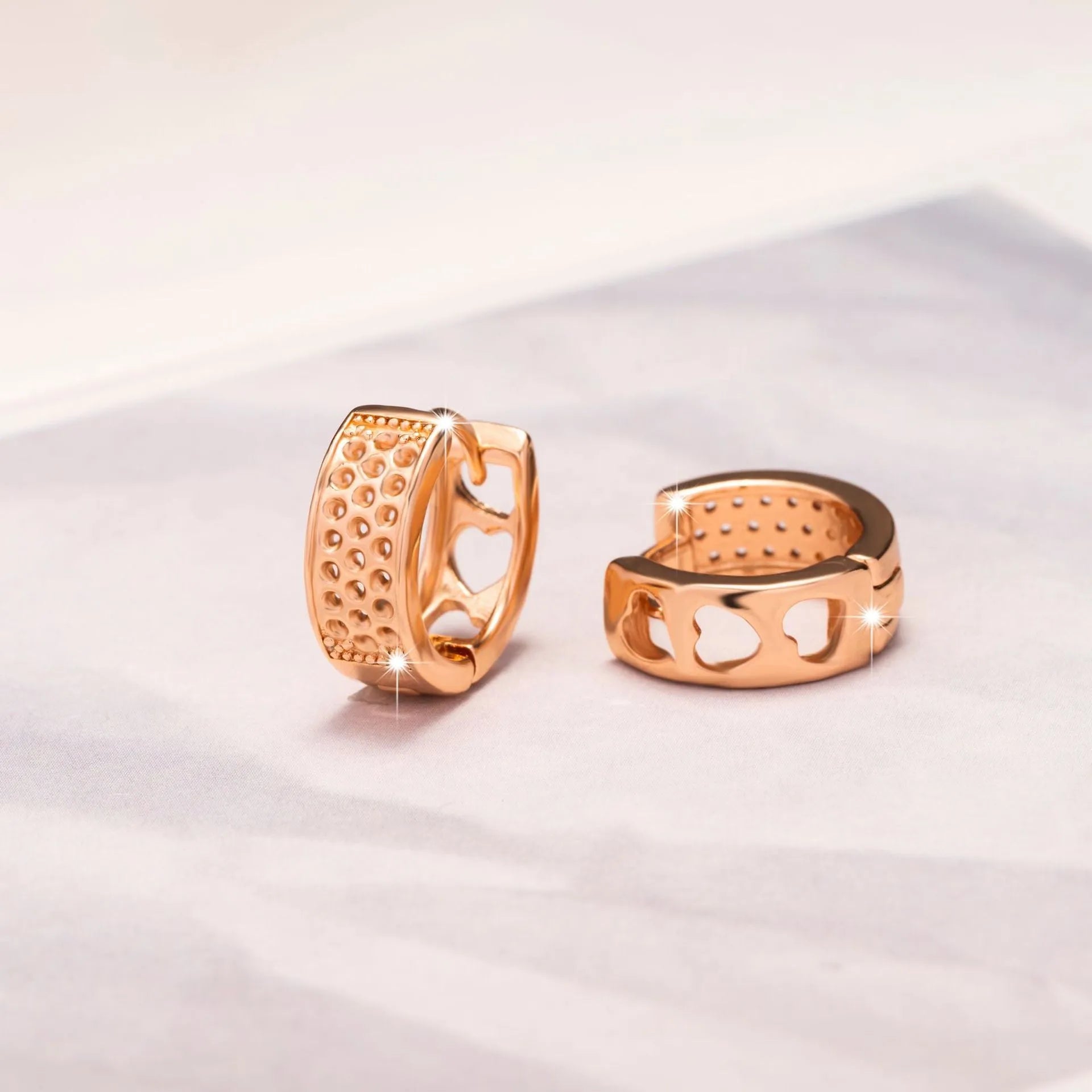 Rose gold hollowed-out three-heart earrings circular women's fashion jewellery