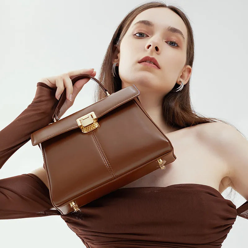 Women's genuine leather shoulder bag with vachette clasp in black horizontal square design