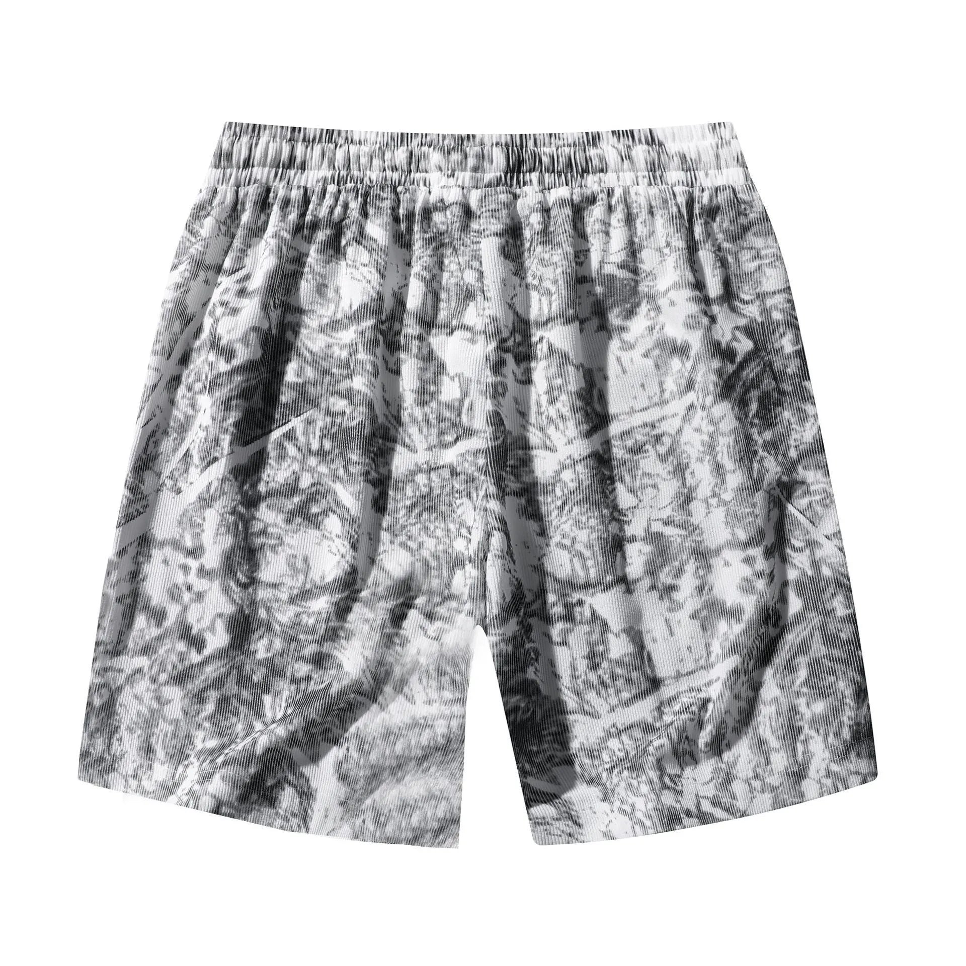 Men's camouflage pattern corduroy athletic shorts in straight cut with high waist.