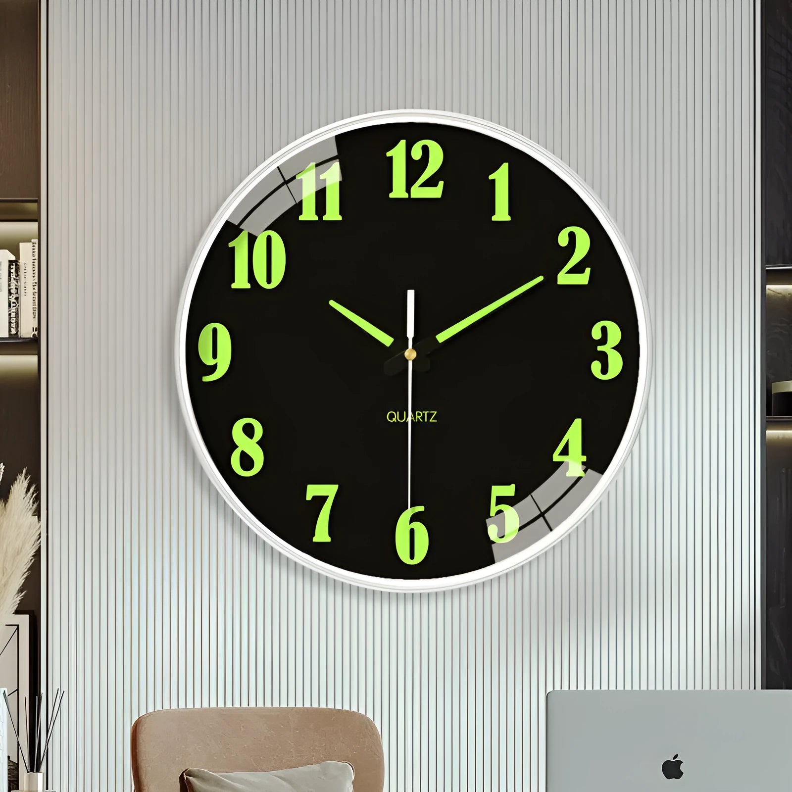8 inch 20cm luminous wall clock in modern style with plastic construction