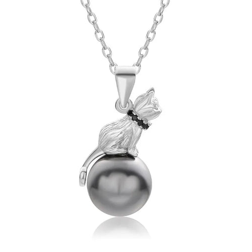 925 sterling silver cat pendant necklace with electroplated finish in clavicle length