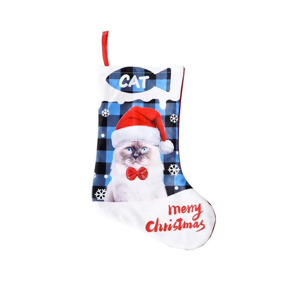 Printed puppy and cat Christmas table decoration cloth in tartan plaid patterns measuring 26x36cm