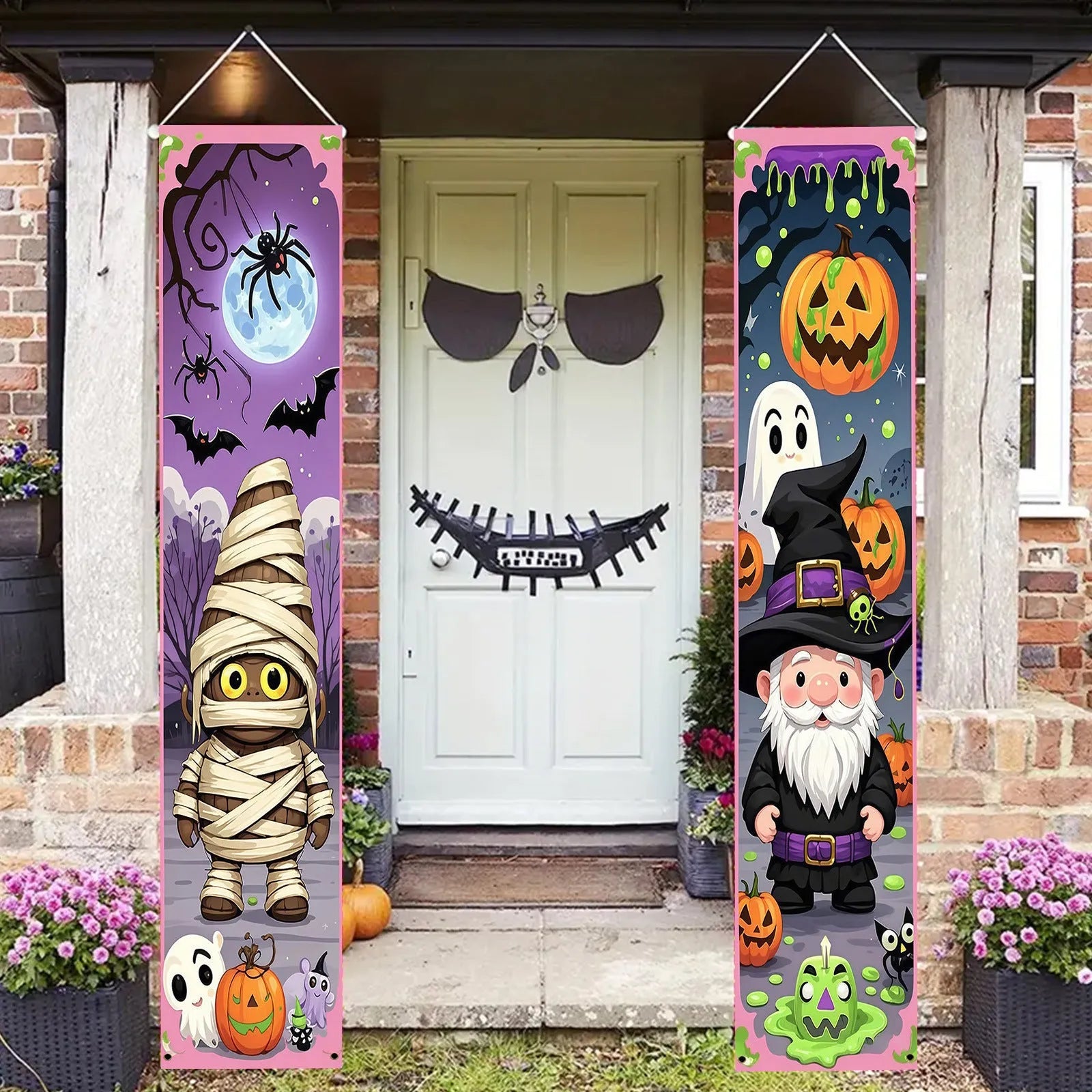 Pair of polyester Halloween couplet hanging banners measuring 30x180cm for Halloween decoration