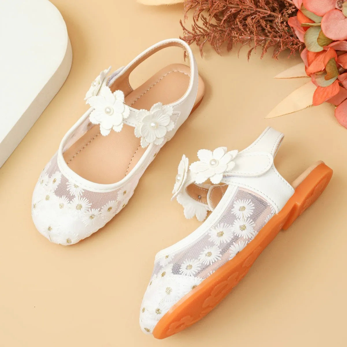 Girls white flat bottom PU leather mesh comfort shoes with floral design and Velcro closure, size 20-36