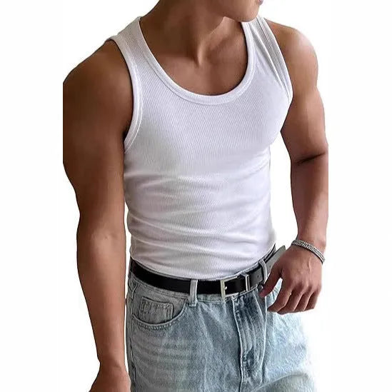 Men's tight black workout T-shirt with wool lining and round neck for sports training