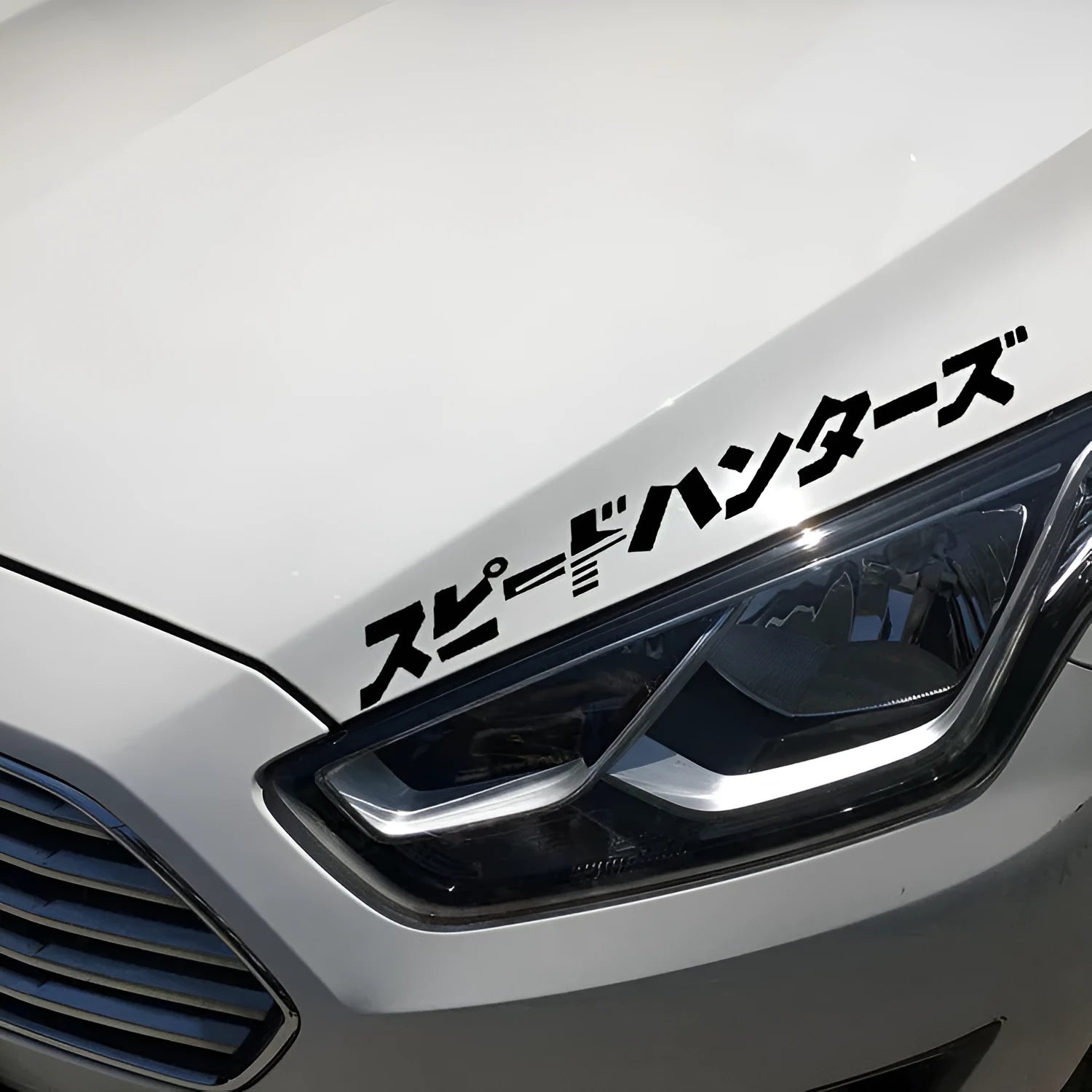 35x35cm square reflective car sticker on vehicle surface in black colour option
