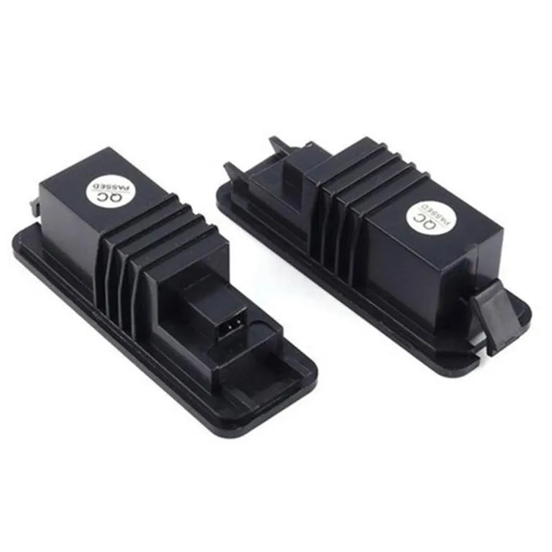 Volkswagen LED license plate light pair for Golf, Polo, Phaeton with Canbus compatibility