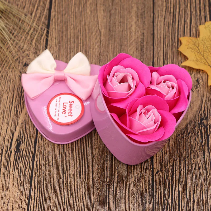 Soap flower gift box heart shaped tin box with bear figure red pink blue purple gradient handmade