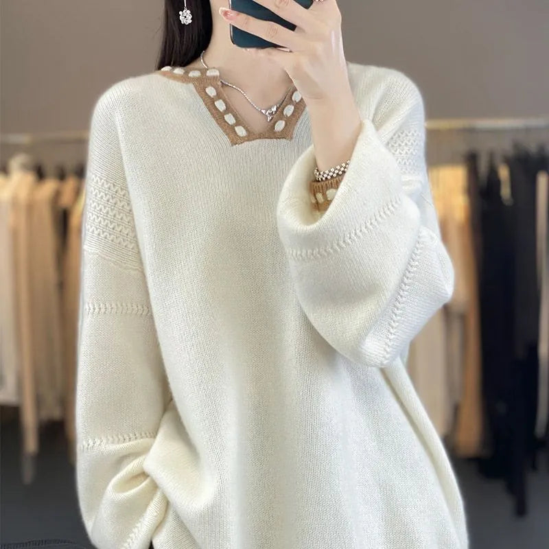 Women's V-neck pullover sweater in viscose fibre available in white or camel colours