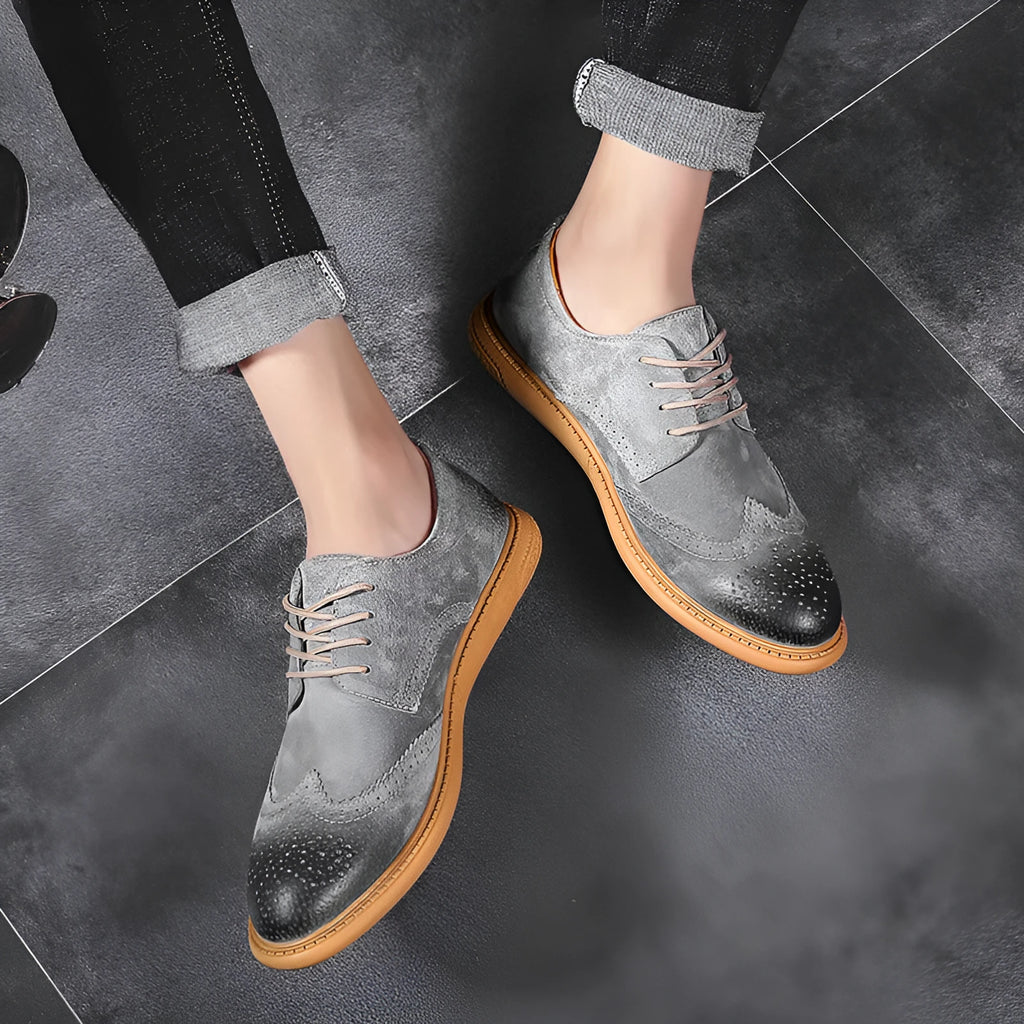 Men's black business leather shoes with lace-up design and leather stitching details