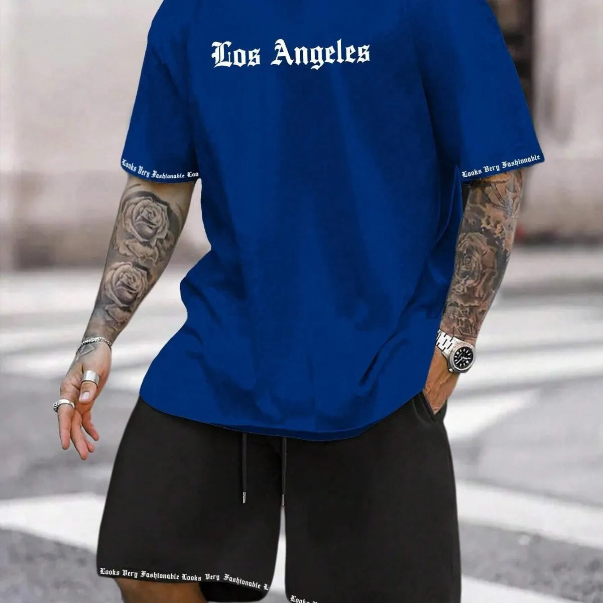 Sports shorts suit with short sleeve top and matching shorts in polyester quick-dry fabric