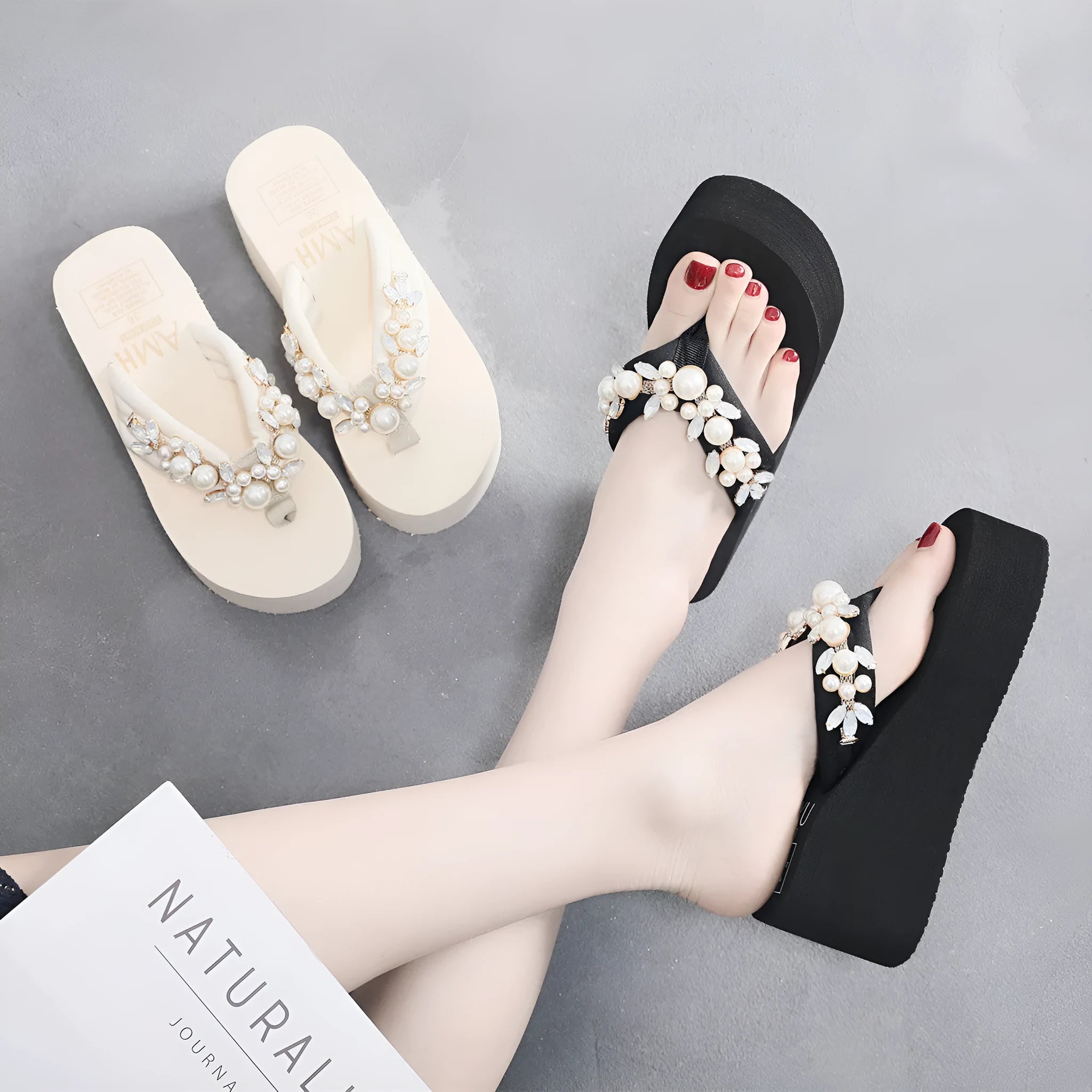Women's high-heeled flip-flops with cotton cloth upper in black or beige colour, available in sizes 35 to 40.