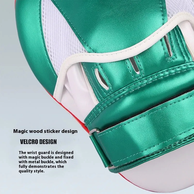Vertical gold and green PU baffle target for boxing and martial arts wall-mounted training.