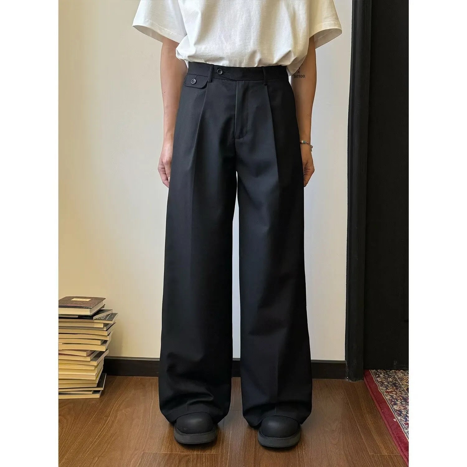 Men's straight-leg casual trousers with loose wide-leg fit in polyester blend fabric