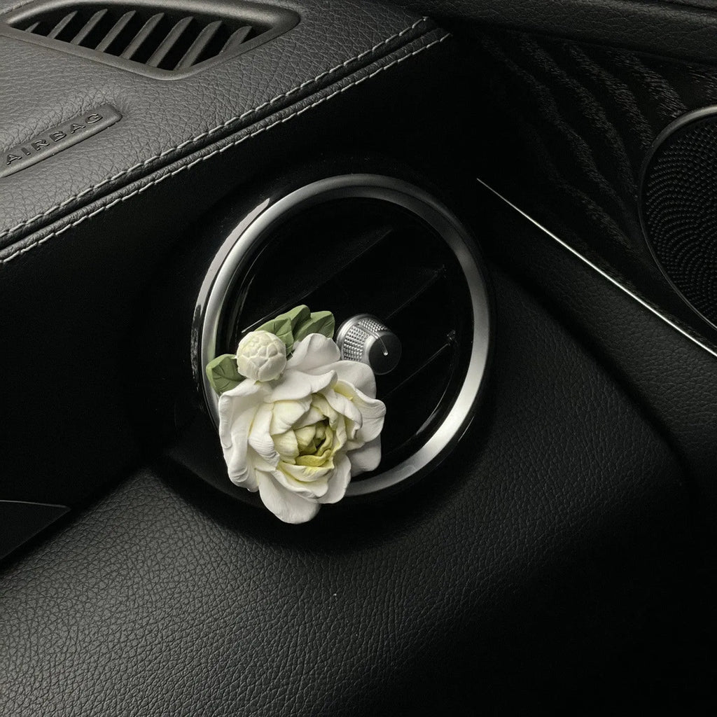 Jasmine car perfume solid gypsum vent clip freshener in beige white or fresh green with 5ml oil.