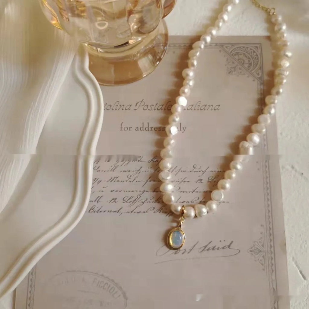 French Court vintage geometry pearl necklace with adjustable perimeter on display