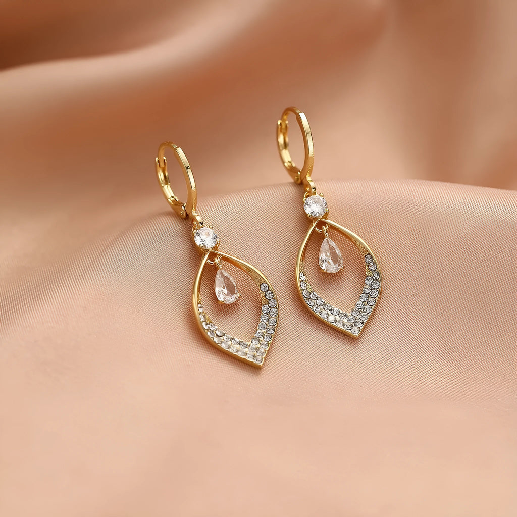 Copper electroplated women's earrings with water drop tassel design and gold or silver buckles