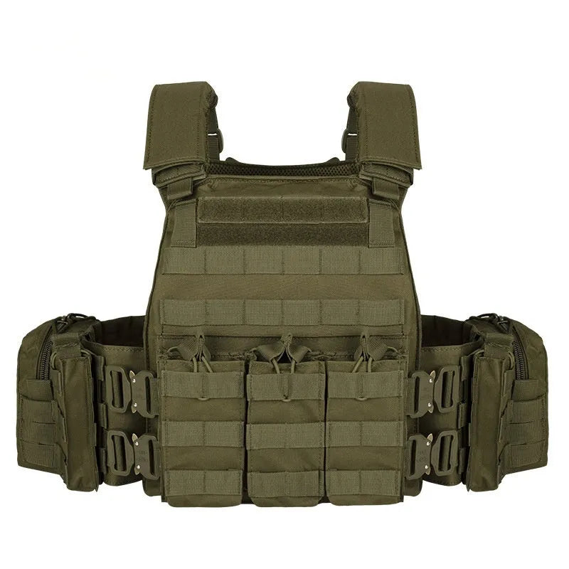 Men's camouflage pattern tactical vest made from polyester fabric for outdoor sports.