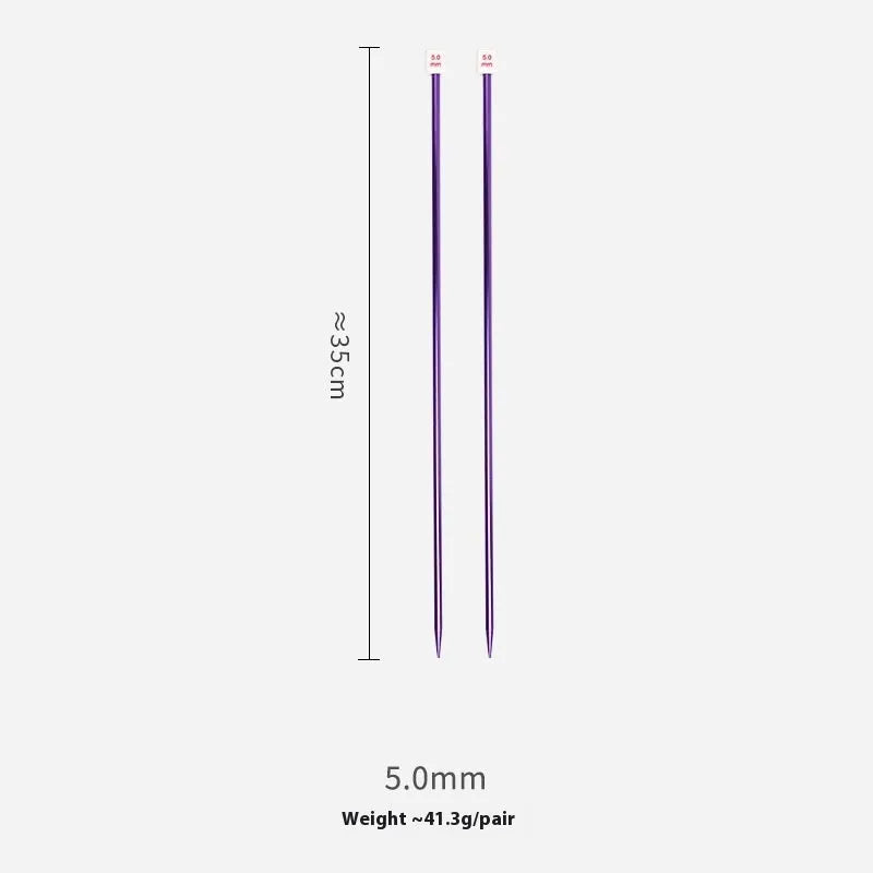 Set of aluminium crochet hooks with silicone grips showing various sizes from 2.0mm to 10.0mm.